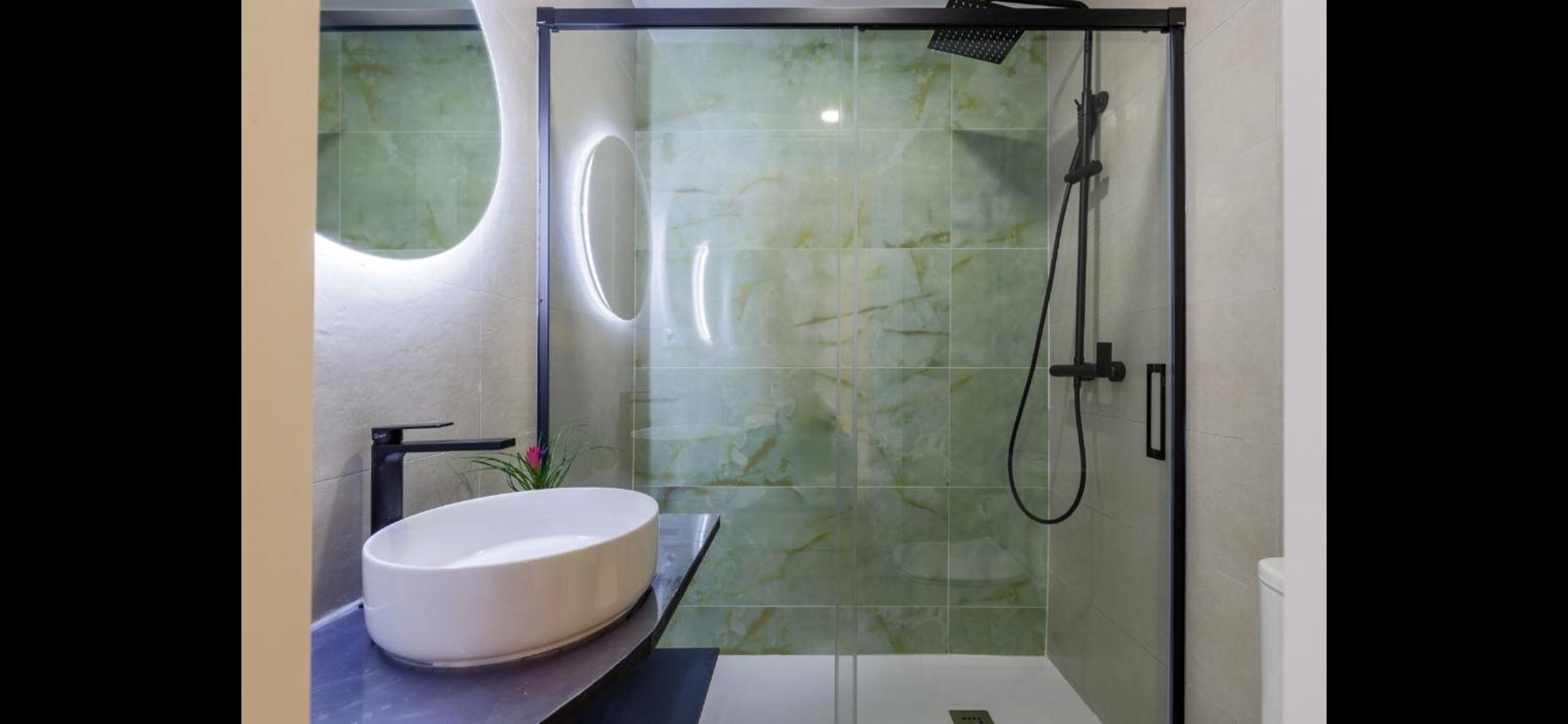 Picasso 2 Luxury Lägenhet Málaga Exteriör bild