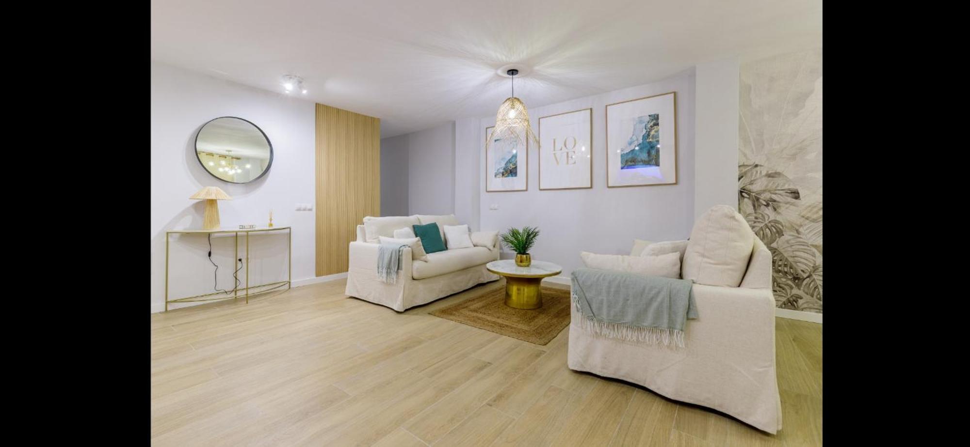 Picasso 2 Luxury Lägenhet Málaga Exteriör bild